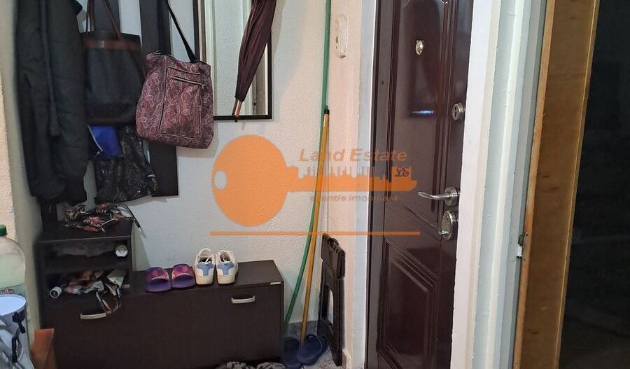 Apartament cu 3 camere in Apusului - Poză 3