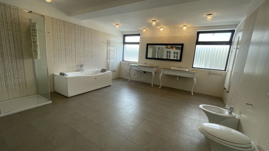 APARTAMENT SUPERB CU 3 DORMITOARE LA INCHIRIERE LANGA PARC HERASTRAU - Poză 26