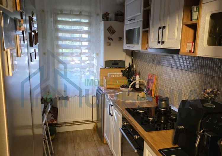 Apartament 3 camere renovat, Podu Ros, Iasi - Poză 6