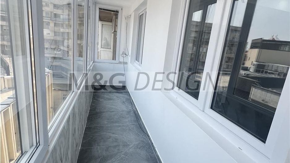 3 camere decomandat Ultracentral totul nou CENTRALA PROPRIE - Poză 5