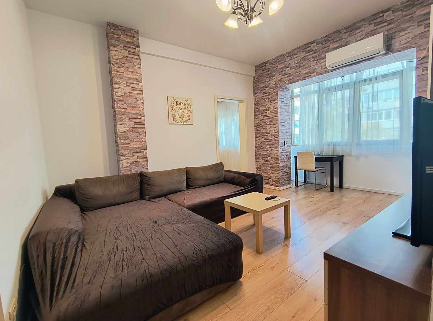 Ion Mihalache- Hotel Samaa- centrala proprie! - Poză 1