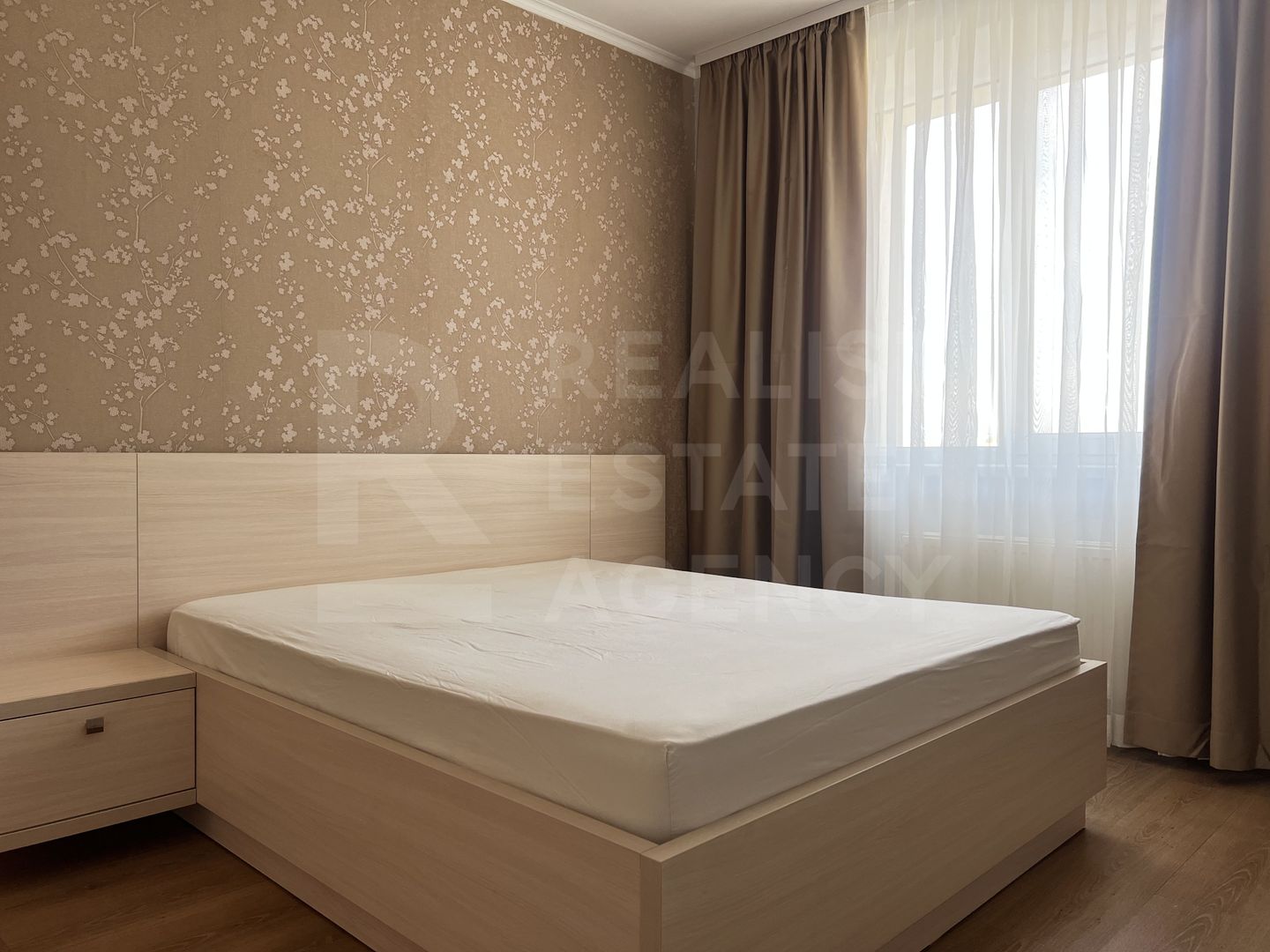 Chirie, apartament, 2 camere, strada Grenoble, Botanica - Poză 1