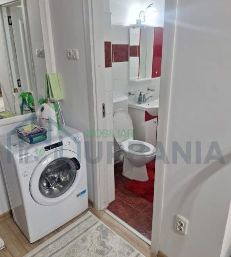 Garsonieră de vânzare, complet renovată și mobilată, bloc G2, Pașcani - Poză 4