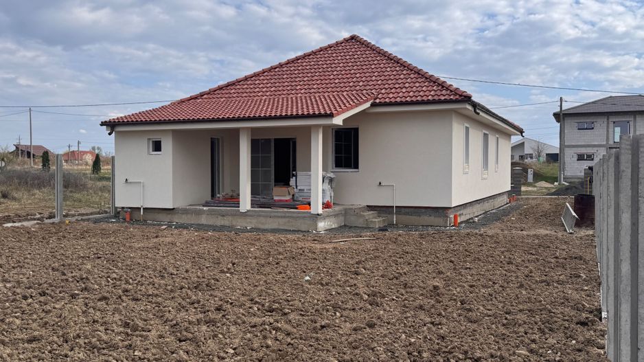 Individuala Sag,4 Camere,2 Bai,Terasa Acoperita,Teren Generos - Poză 4