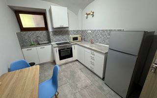 Apartament cu 2 camere, 45mp, Zona Central - Poză 7