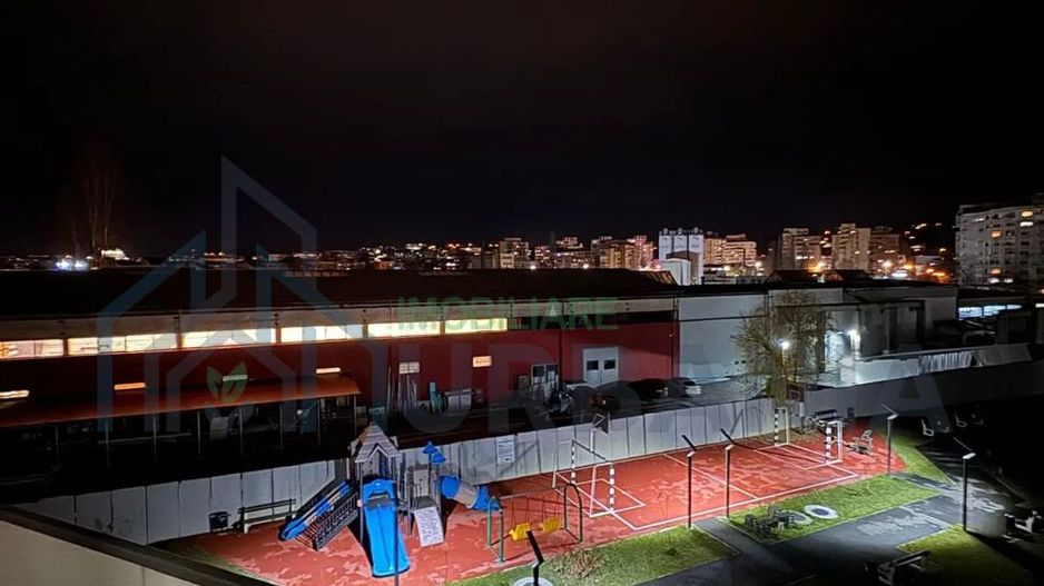 Închiriez apartament - Poză 2