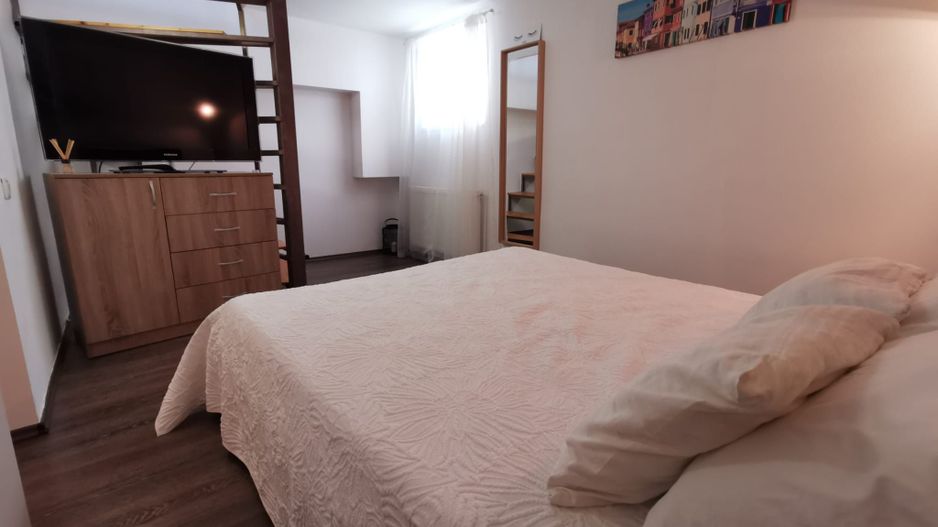 Apartament cu doua camere pe strada Actorului - Poză 10