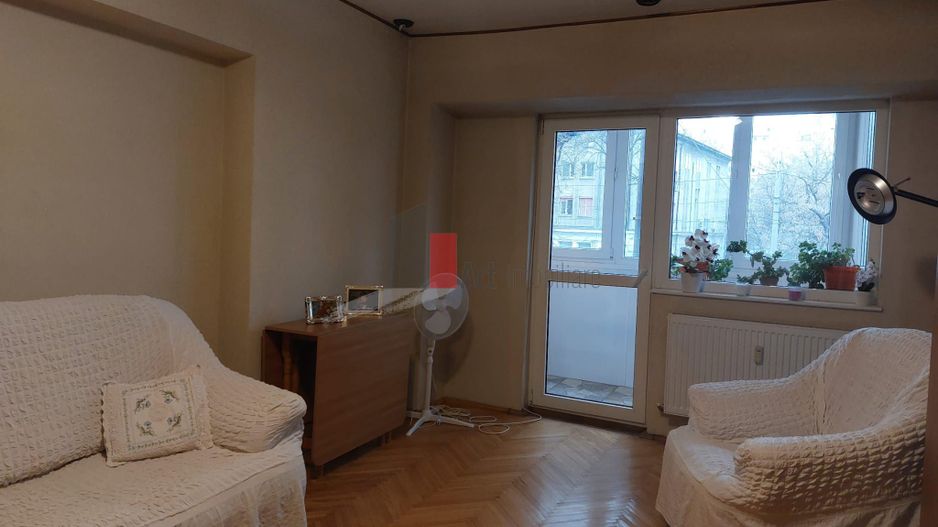 Apartamentul "POLIRAN", Rahova-Liceul Bolintineanu, bloc stradal, vedere mixta - Poză 4