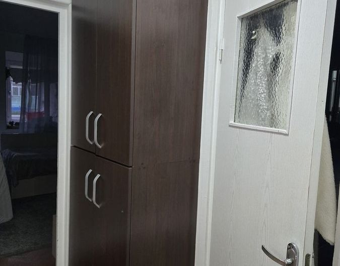 Vanzare Apartament 3 camere, Bld. Brancoveanu , Izvorul Rece - Poză 17