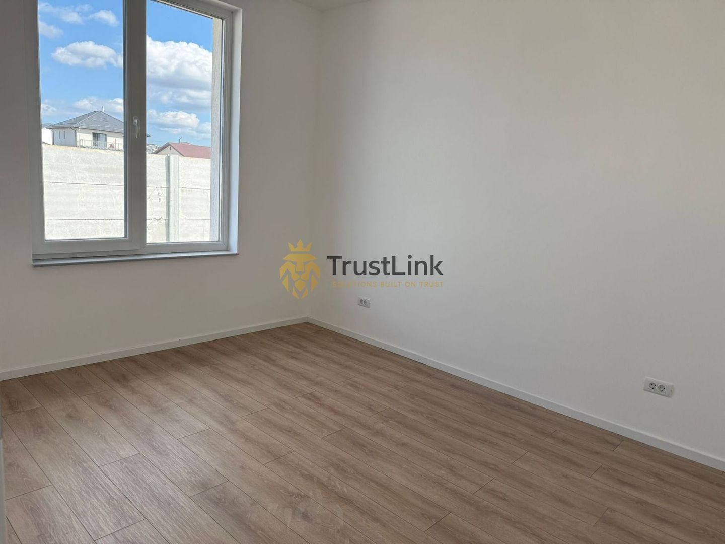 Casă individuală premium 4 camere curte 430 mp Berceni - Poză 7