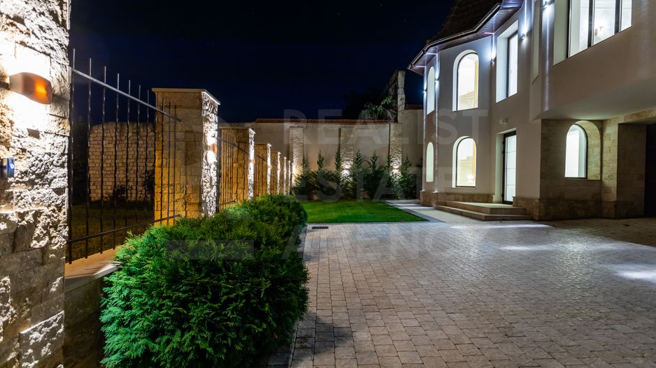 Vânzare,casă, 3 nivele, str. Mărțișor, Telecentru. - Poză 112