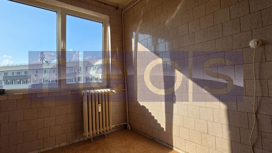 VANZARE 2 CAMERE DECOMANDAT TINERETULUI - Poză 9