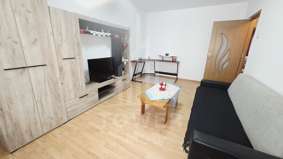 Apartament 3 camere de închiriat - Vasile Aaron - Poză 1
