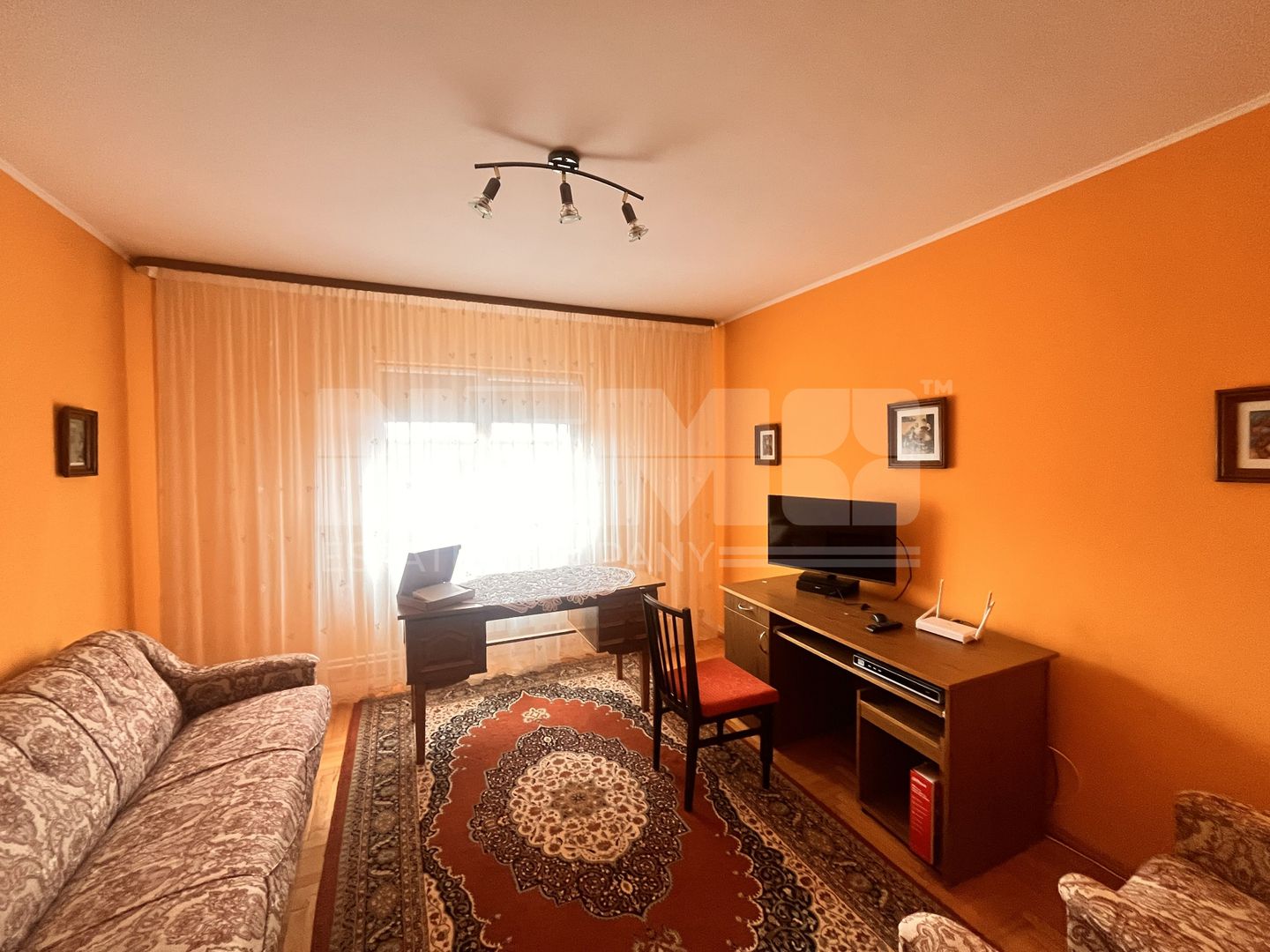 Casă De Vânzare cu 9 Ari teren I Fălticeni /Zona Spitalului I 270.000E - Poză 7