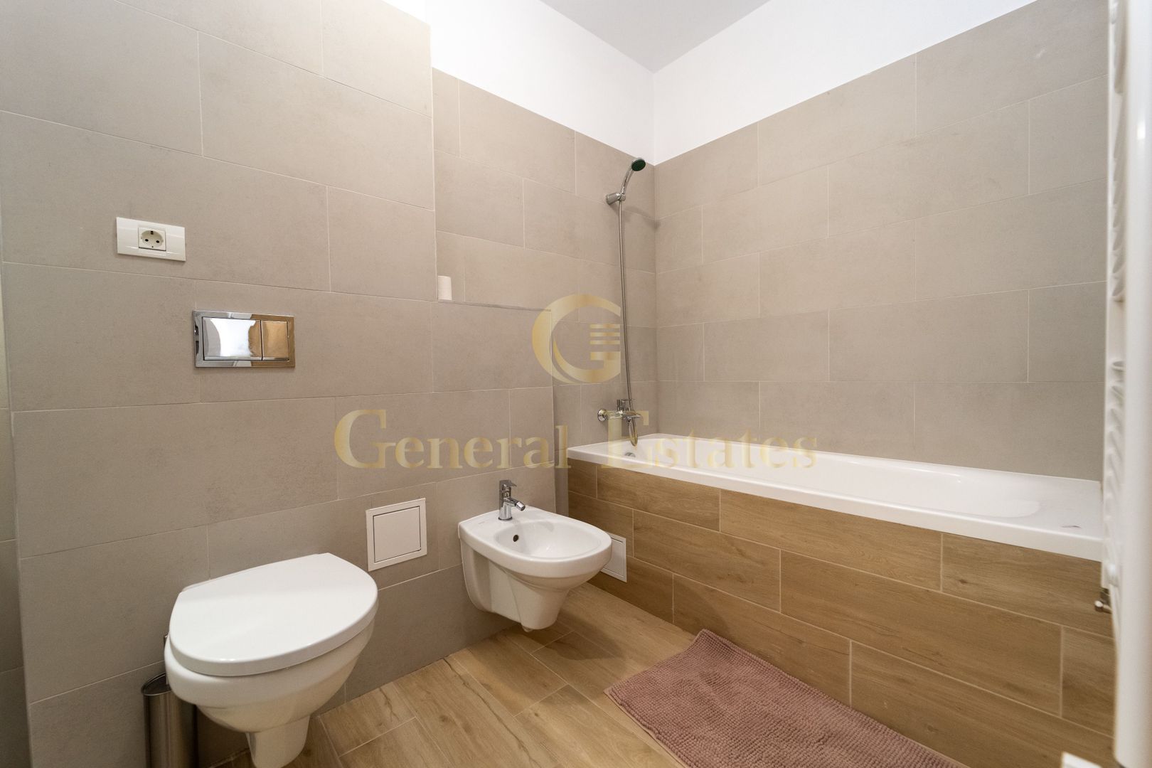Apartament de închiriat cu 2 camere în Tractorul, Brașov - Poză 11