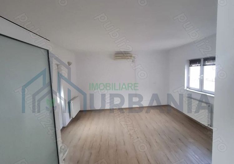 Închiriez spațiu 140mp central, strada Smardan cu locuri de parcare - Poză 3