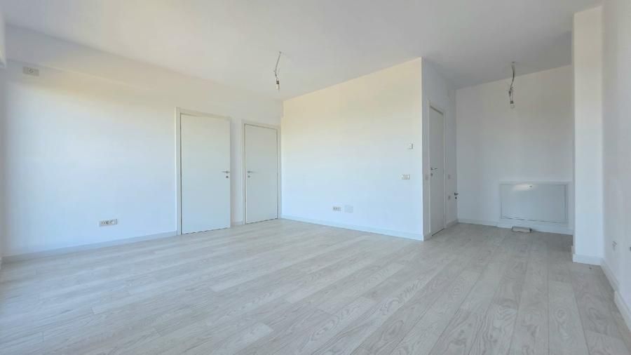 Apartament 3 camere | Etaj 8 | Confort și lumină naturală - Poză 2
