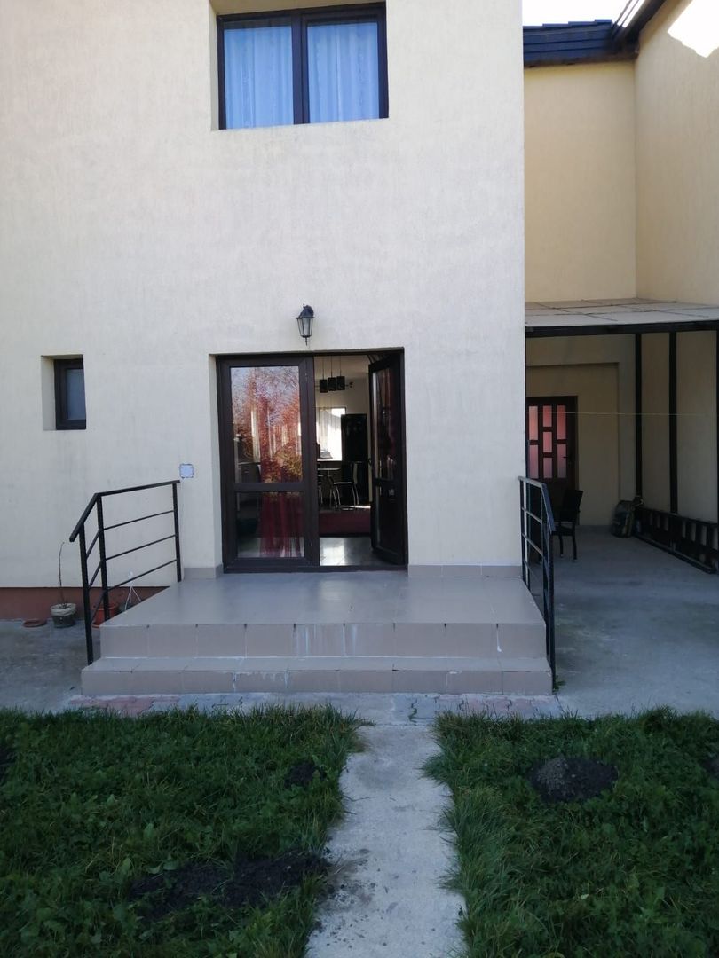 Inchiriere Case in imprejurimi - Poză 12