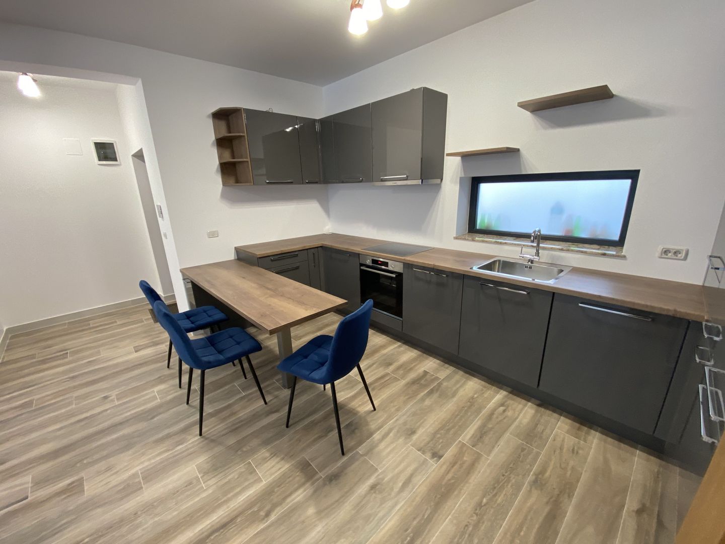 Apartament Dumbravita aproape de Padure - Poză 5