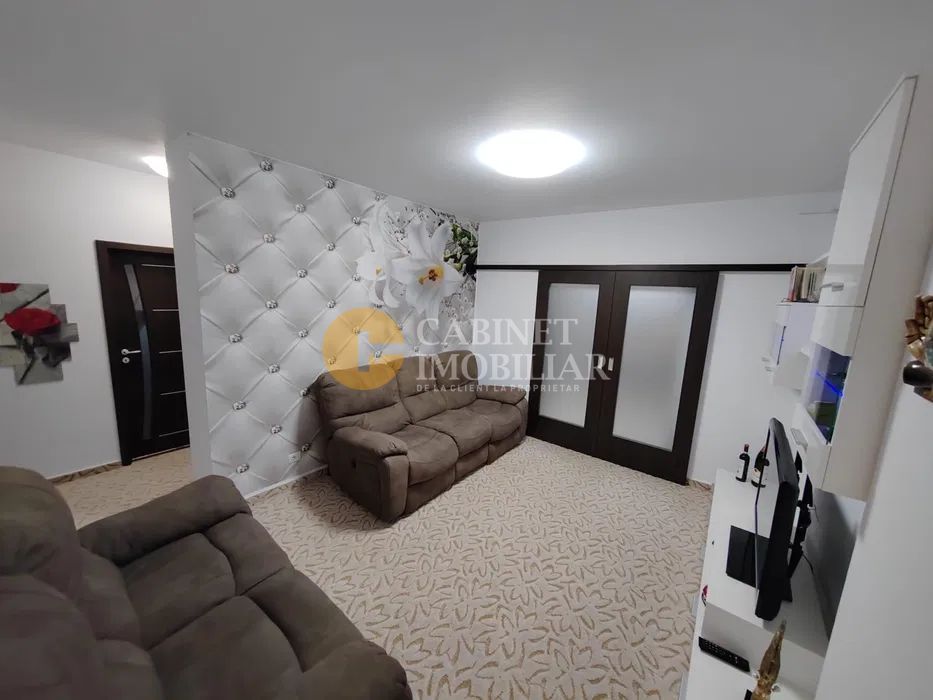 Apartament 3 Camere -Bloc 2017+ Terasa -Cug - Poză 2