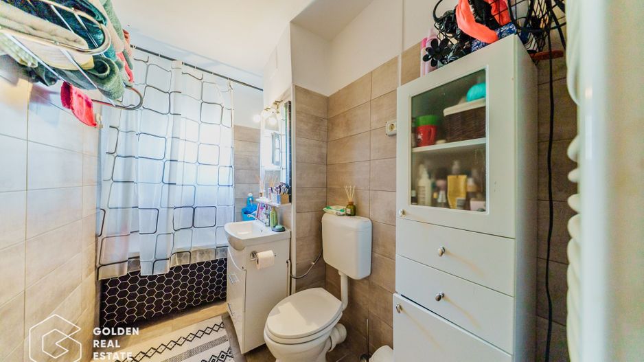 Apartament 4 camere, decomandat, etaj 3, comision 0% - Poză 15