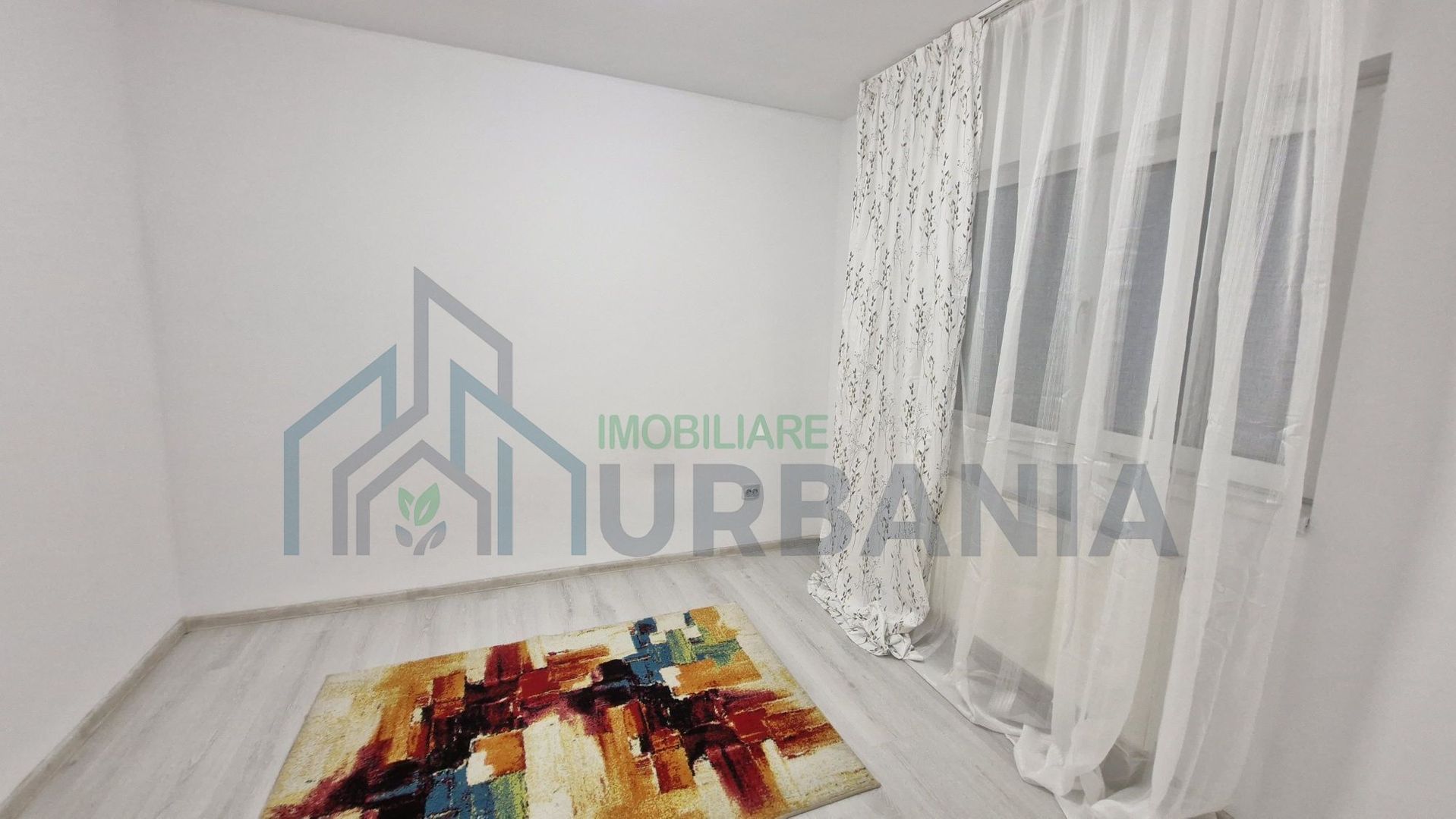 Inchiriez casa in Bucium - Poză 4