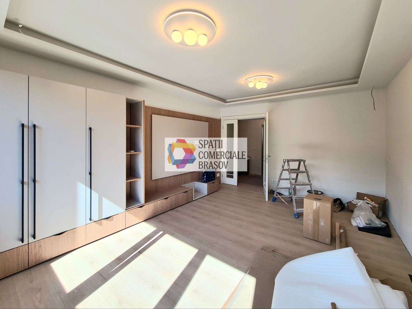 Garsoniera renovată de închiriat, Brasov, zona Centrul Civic,  43 mp. - Poză 5