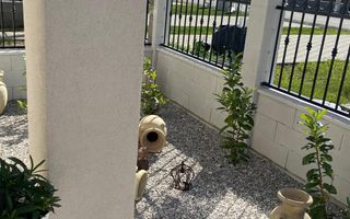 Ocazie! Casă înșiruită în Dumbrăvița, zona Cora - Poză 8