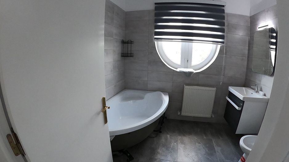 De închiriat – Vilă P+1 cu 4 camere, complet mobilată și utilată - Poză 8