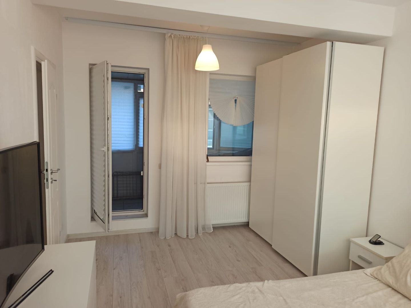 vila4cam2bai-curte-parcare-loc joaca-acces controlat-strOrizontului - Poză 37