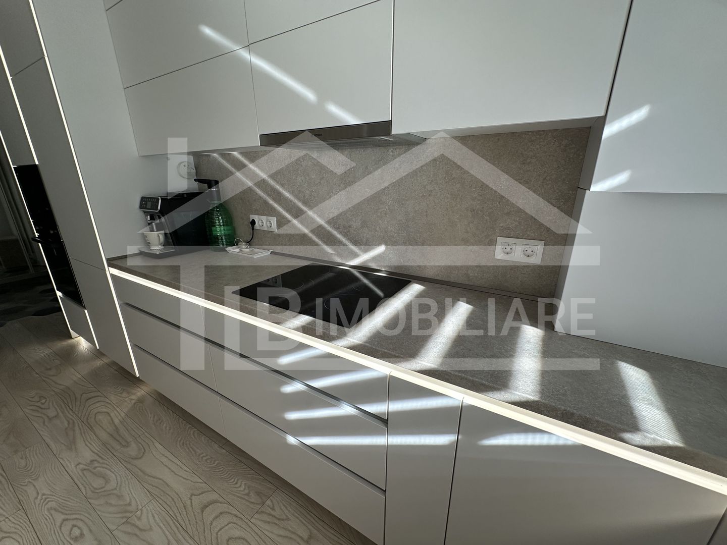 Apartament cu 2 camere , 56mp, parcare, Zona Maurer Residence - Poză 8