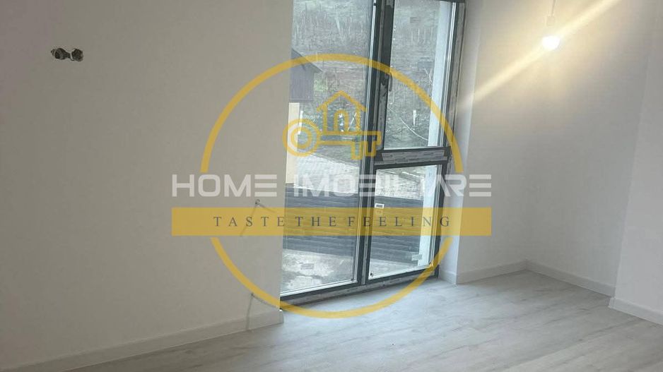 Apart 3 camere 74900 euro intabulat Hlincea - Poză 2