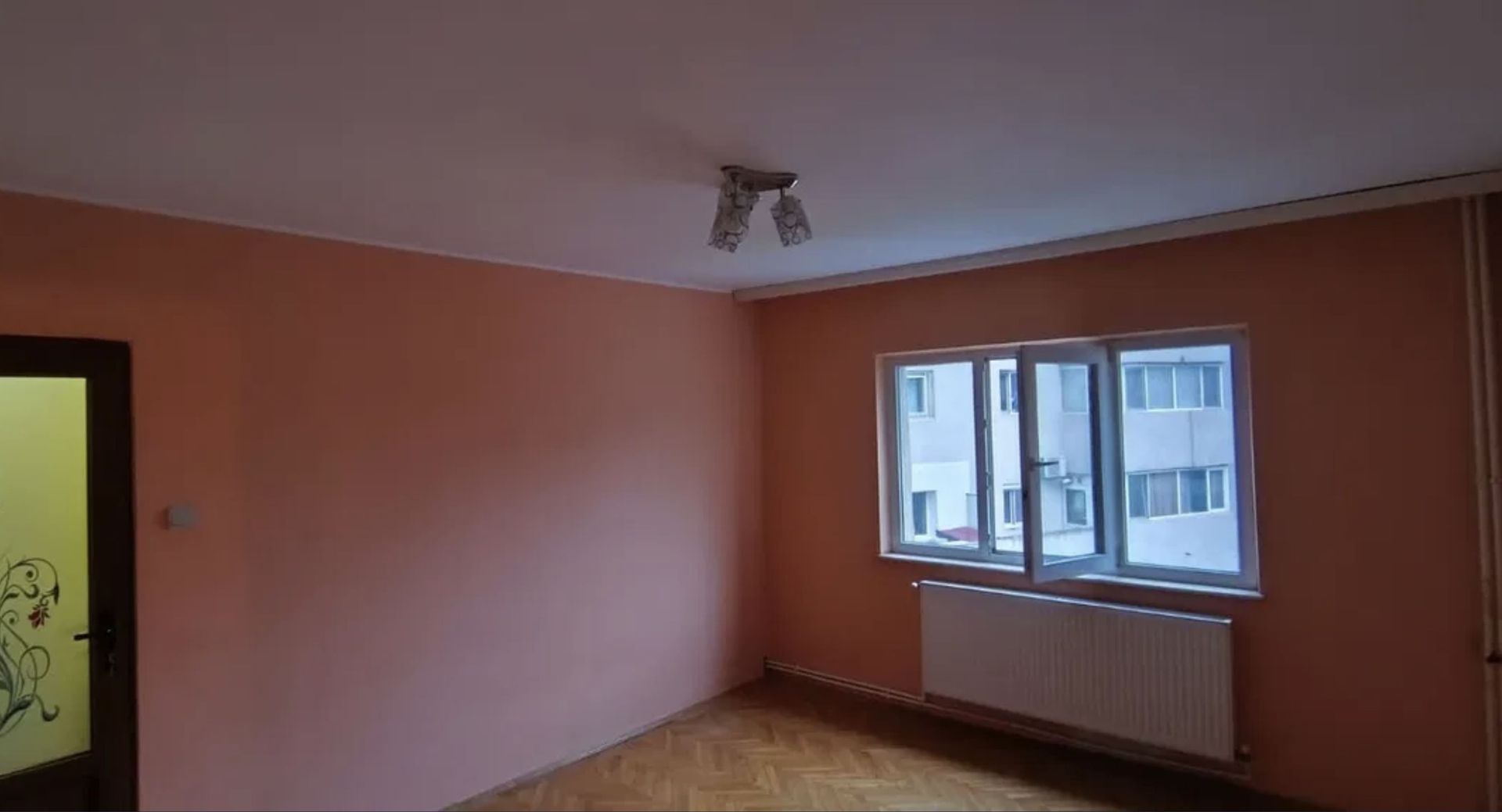Apartament 3 camere de vânzare –Casa de Cultură - Centrala pe gaze - Poză 2