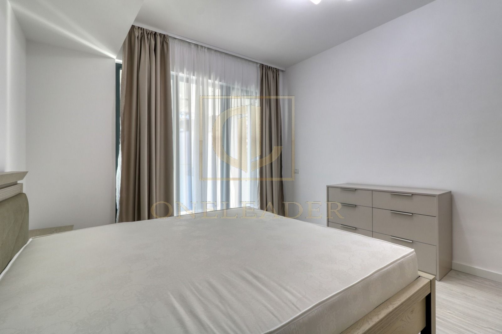 Prima Închiriere – 2 Camere Moderne cu 2 Balcoane – Zona Decebal - Poză 3