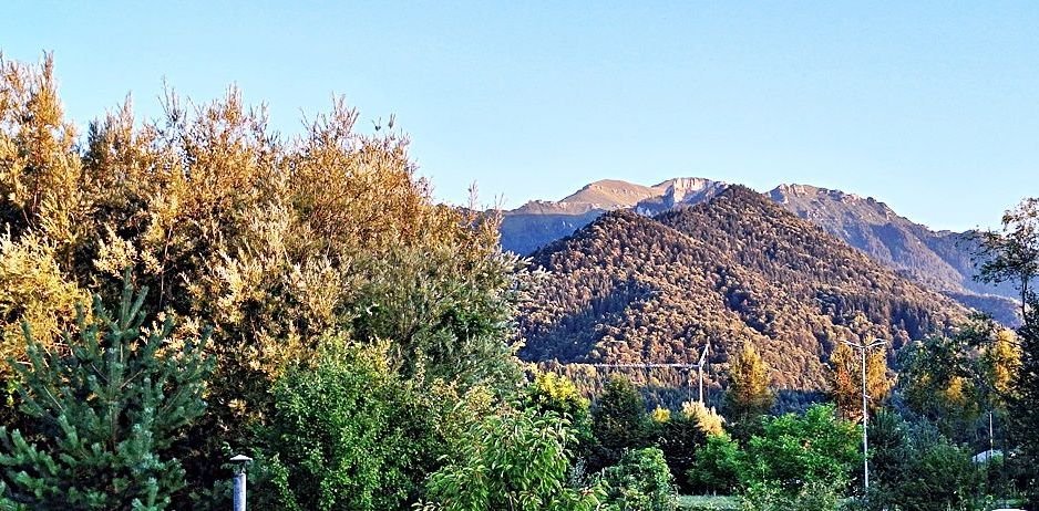 Rasnov-Glajarie teren de 900mp pe malul raului, 24000 euro - Poză 2