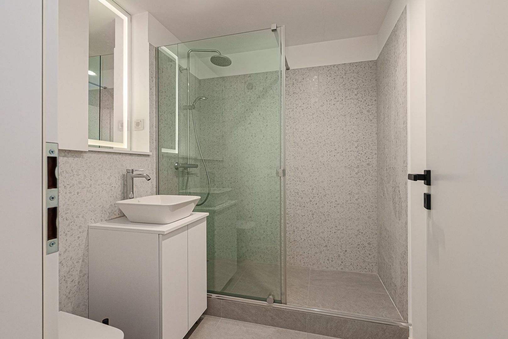 CALEA MOSILOR - Bucur Obor | Chirie 2 Camere Renovat + Metrou 350m - Poză 8