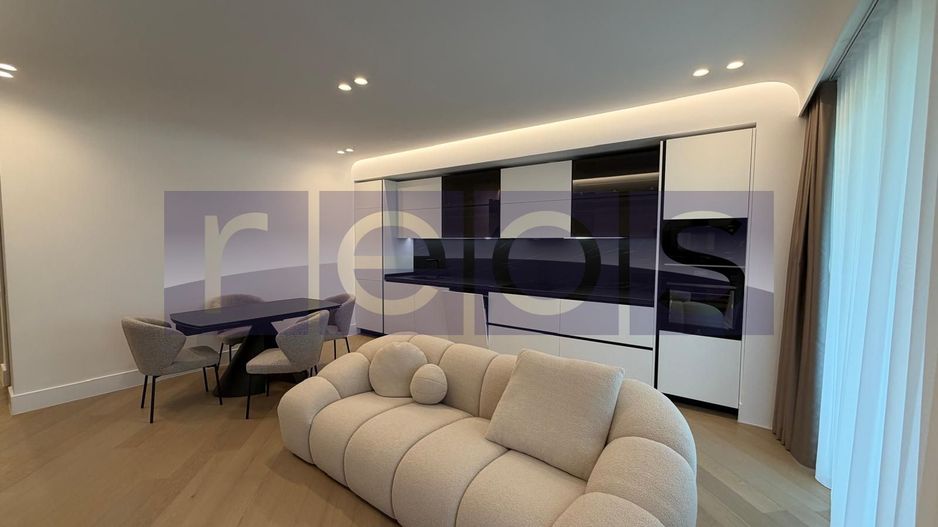 VANZARE APARTAMENT 80MP | 3 CAMERE | MOBILAT-UTILAT LUX | TERASA 24MP - Poză 2