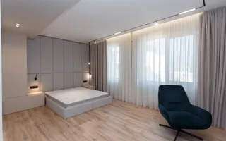 De închiriat apartament, 3 dormitoare + terasă, str. Teatrală 3, Centru. - Poză 14
