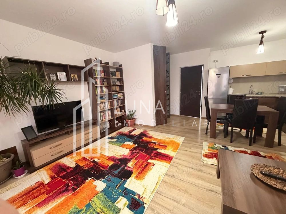 Casă înșiruită de închiriat | Tractorul | Grădină & Parcare privată - Poză 6