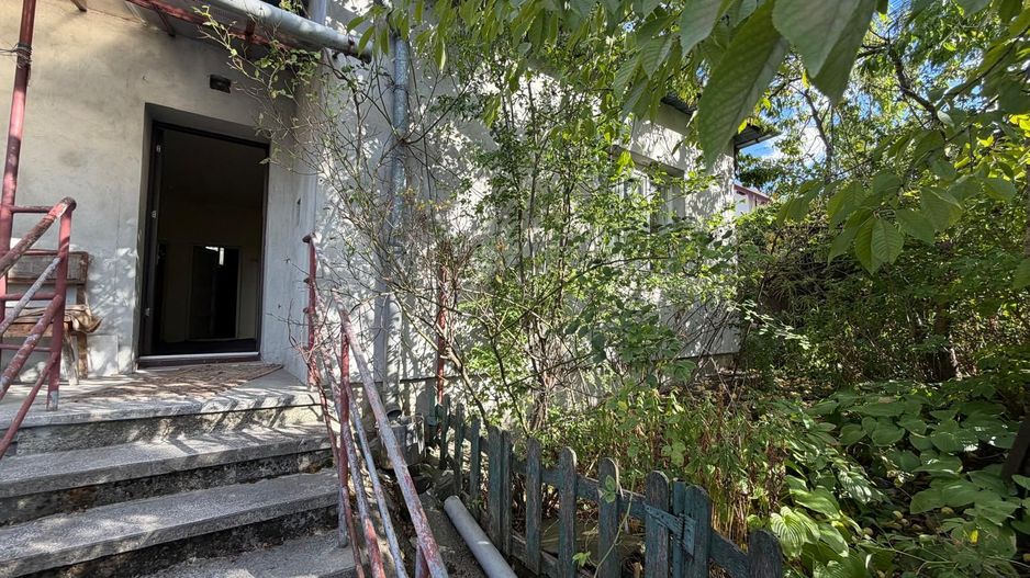 Casă de vânzare renovabilă | Gruia | Teren 380 mp | Front la 2 străzi - Poză 10
