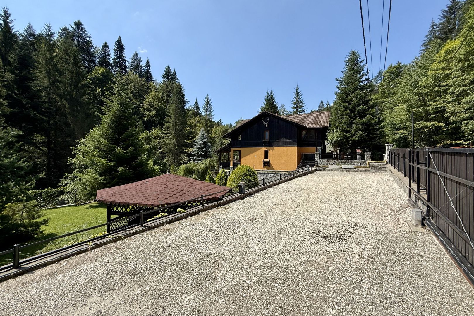 Vila de exceptie in Sinaia, mobilata, utilata, cu vedere superba - Poză 30