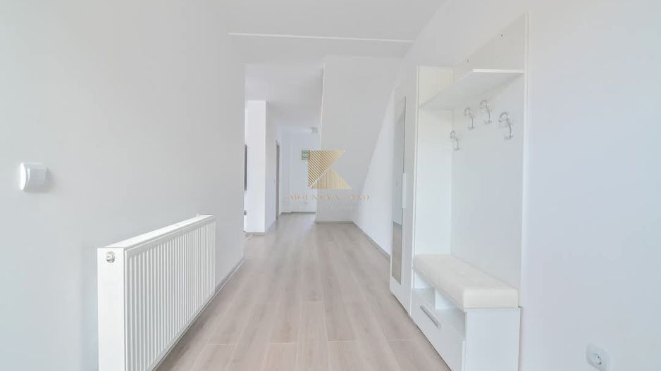 Casa noua tip duplex, 2 dormitoare cu 2 bai, curte, Sacele, PETFRIENDL - Poză 8