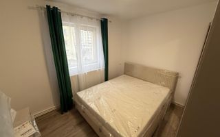 Apartament 3 camere DECOMANDAT- ETAJ 2- PACURARI ALPHA BANK - Poză 2