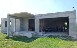 Casă de vânzare la roșu | 93.500 € | pe strada Luncii | în Cătălina - Poză 1