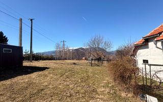 Casă tradițională cu 1800 mp teren  în Sohodol, Bran | Priveliște superba - Poză 5