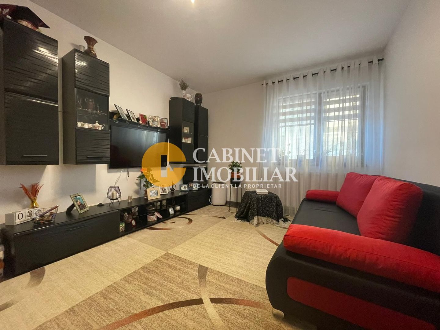 Apartament 2 camere DECOMANDAT--REDIU--700m Rond Pacurari - Poză 2