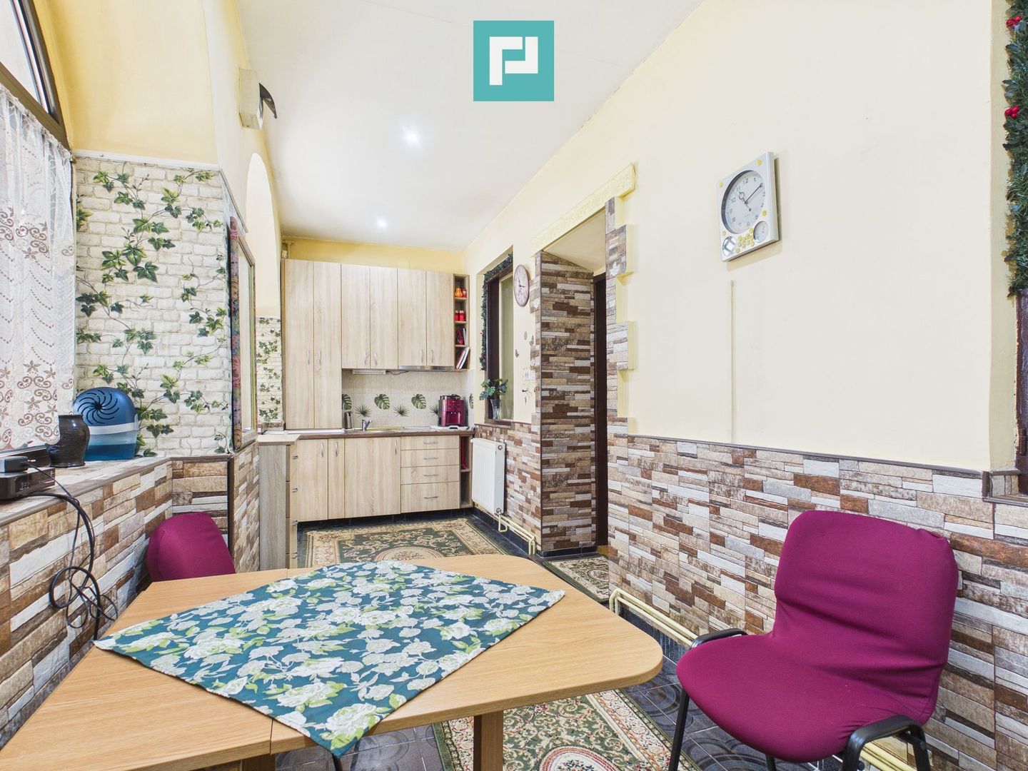 Apartament cu 2 camere pe Str.Episcopiei - Poză 10