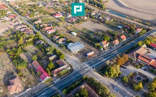 Spatiu comercial cu etaj și teren de 4000mp - Poză 9