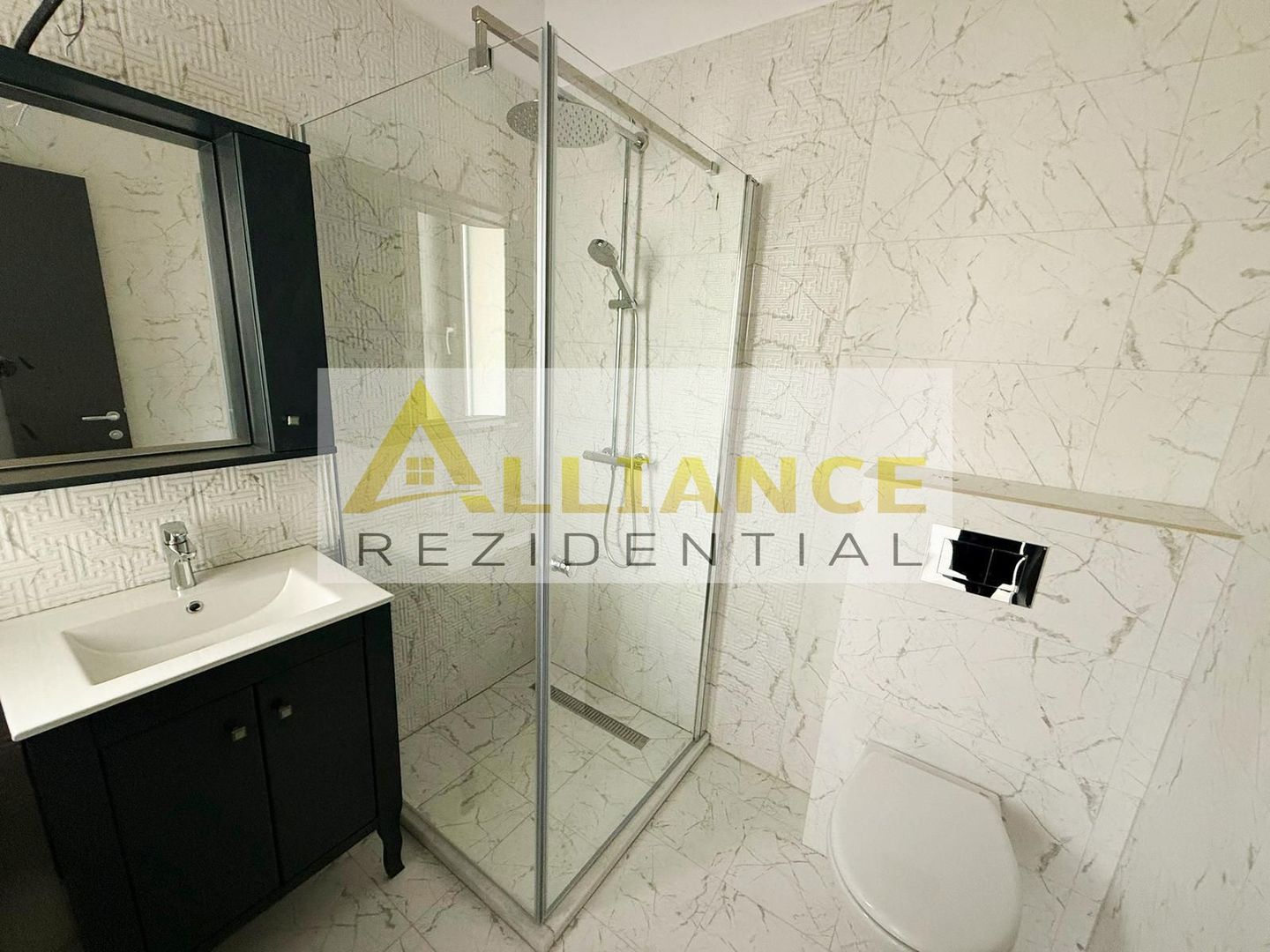 Vila cu 4 camere în ansamblu rezidential exclusiv - Comuna Berceni - Poză 14