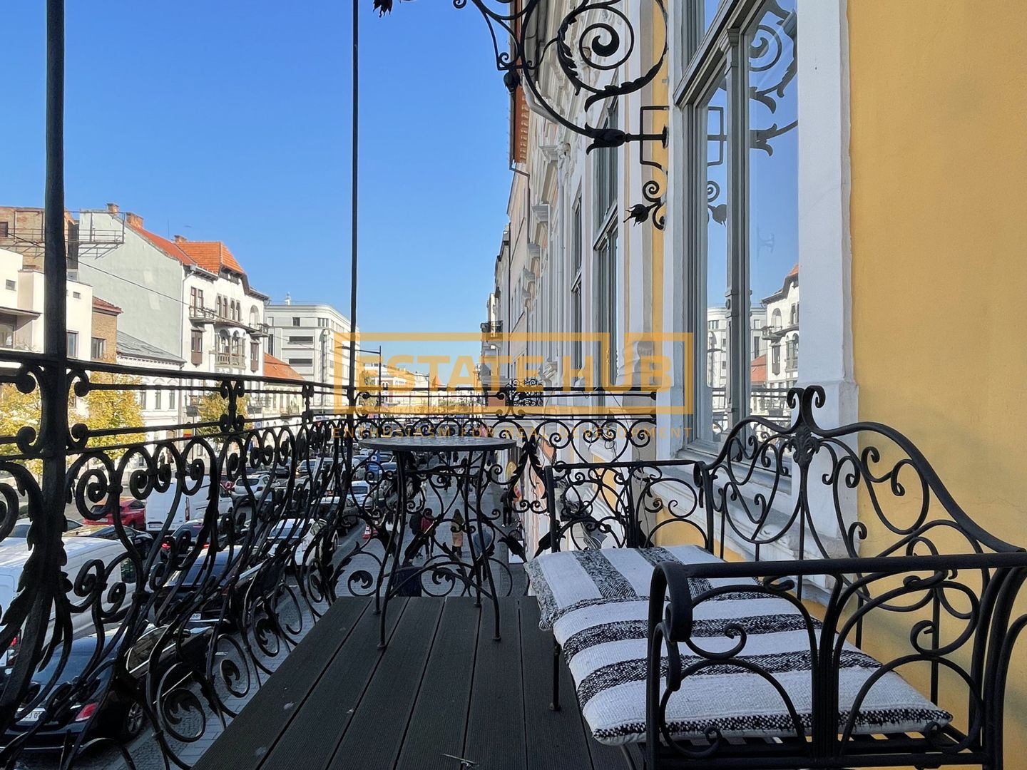 Apartament spectaculos de 125 mp in centrul istoric pe Str. Eroilor - Poză 29